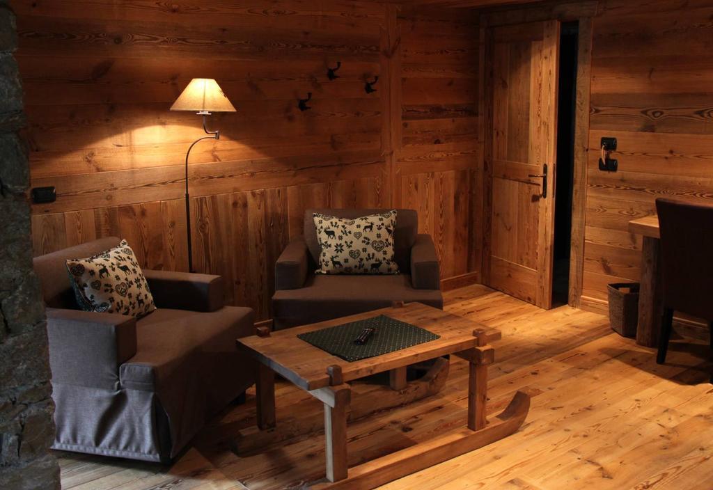 Bed and Breakfast Les Trompeurs Chez Odette Конье Номер фото