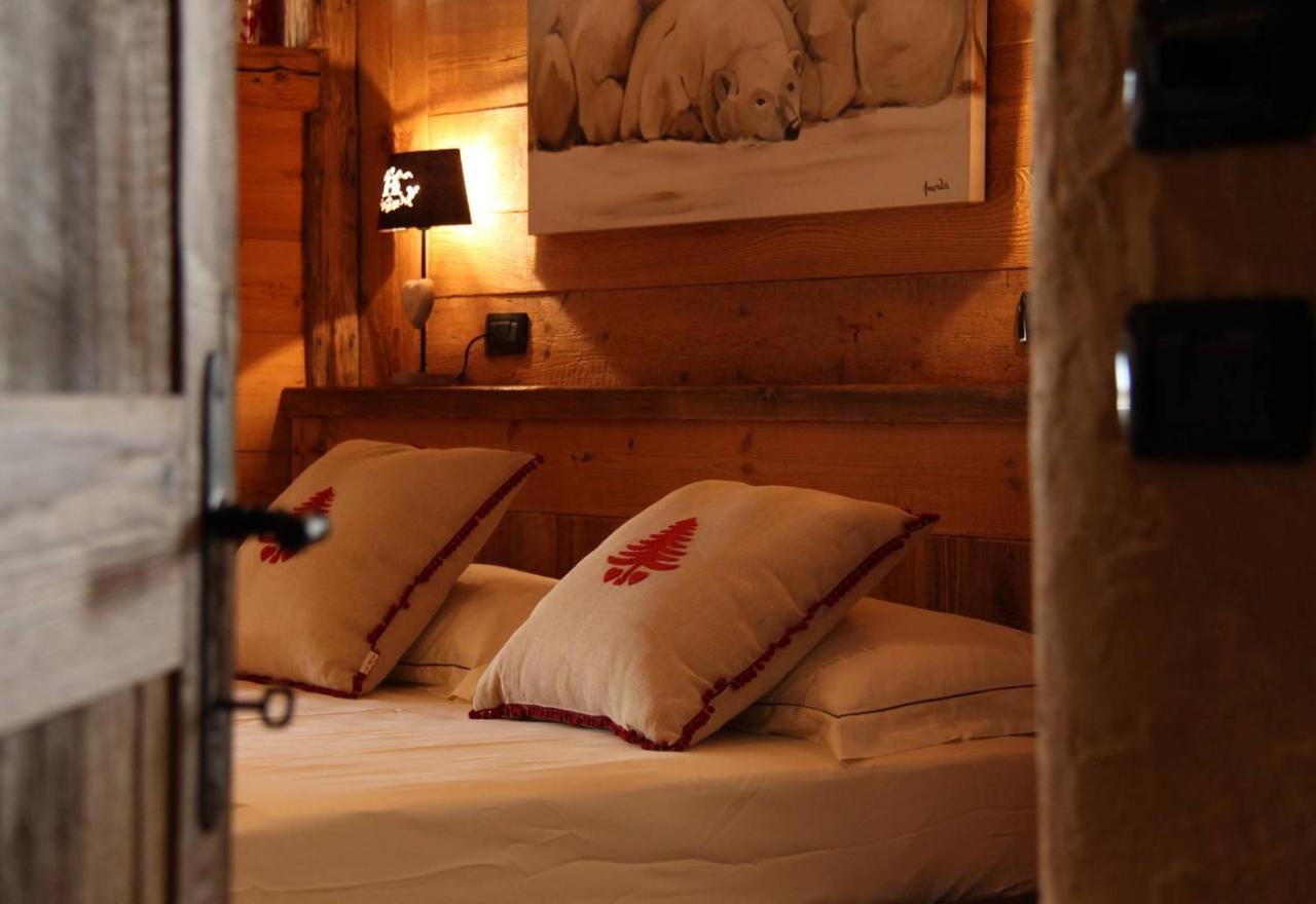 Bed and Breakfast Les Trompeurs Chez Odette Конье Экстерьер фото